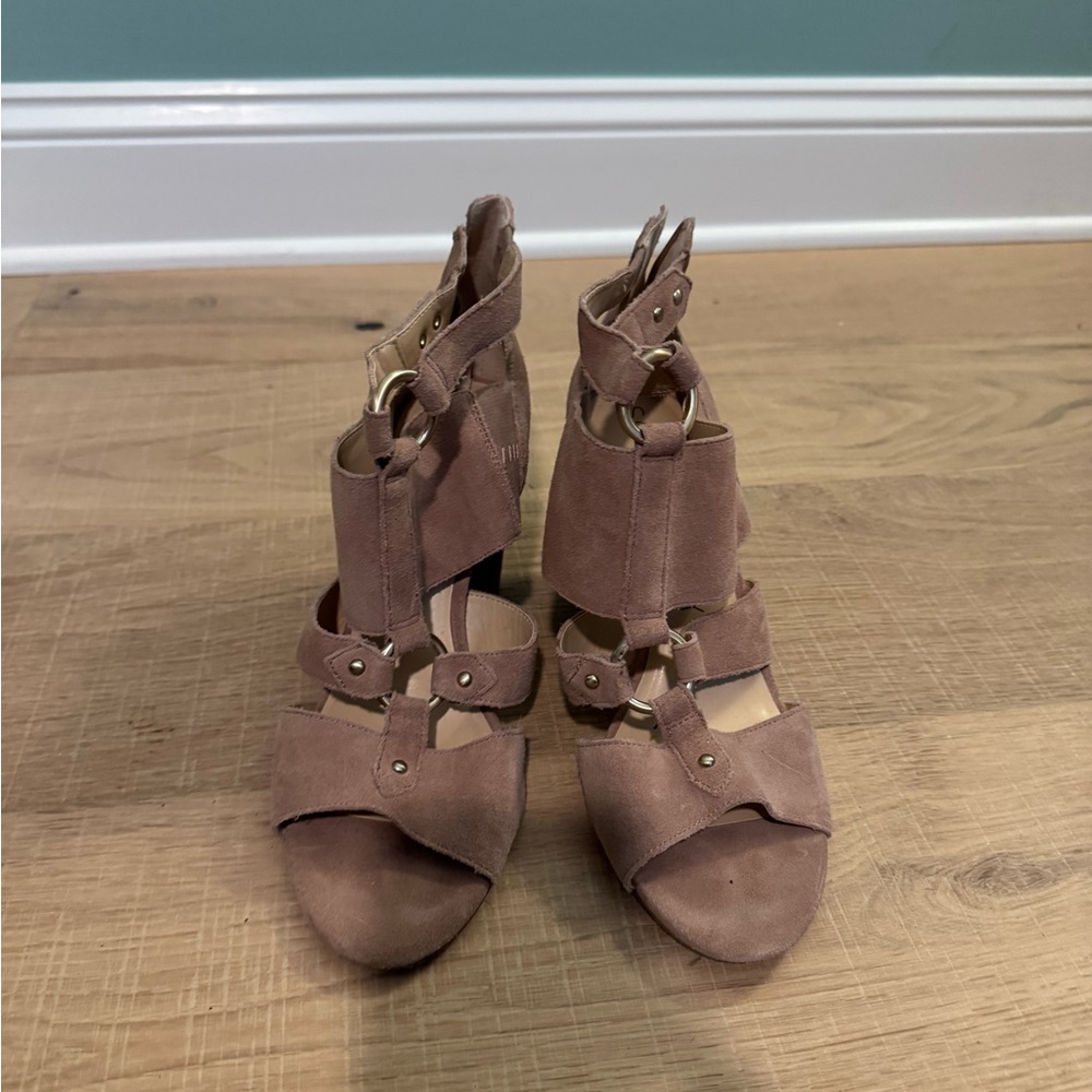 Sole Society Tan Heels with Strappy Design and Stiletto Heel